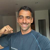 Carlos, 42