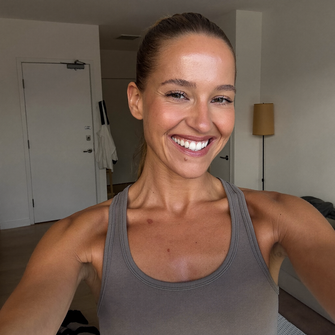 Natalia, 38